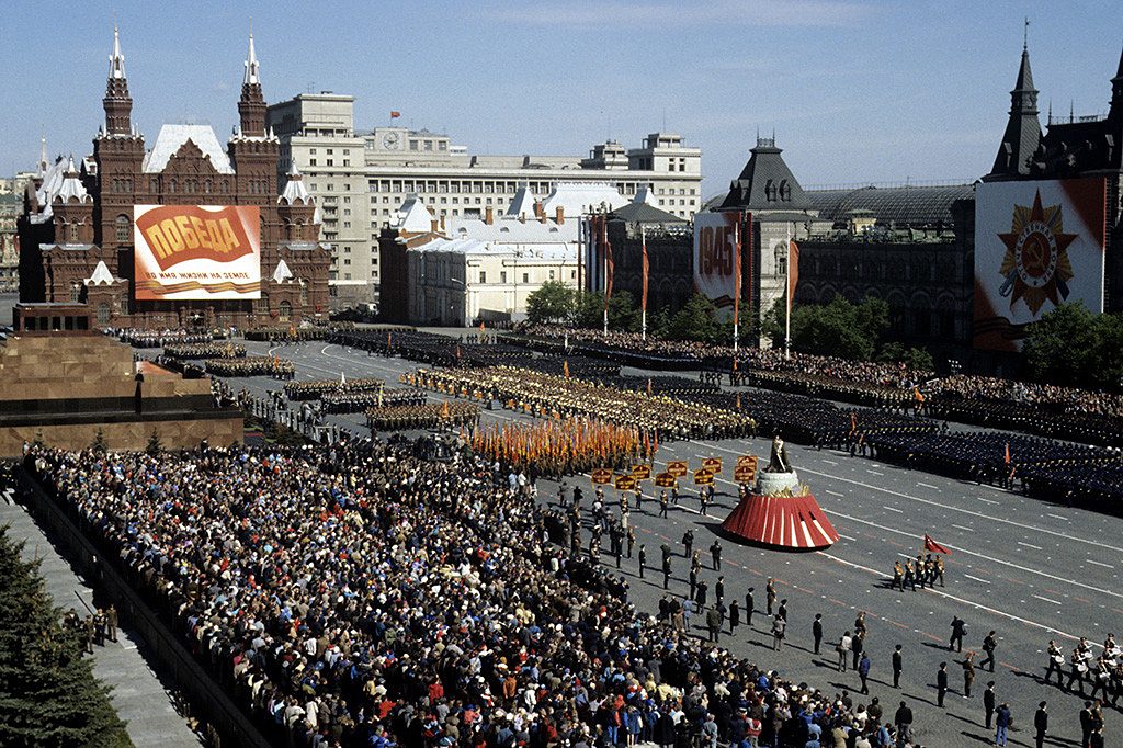 Фото красная площадь в москве 9 мая